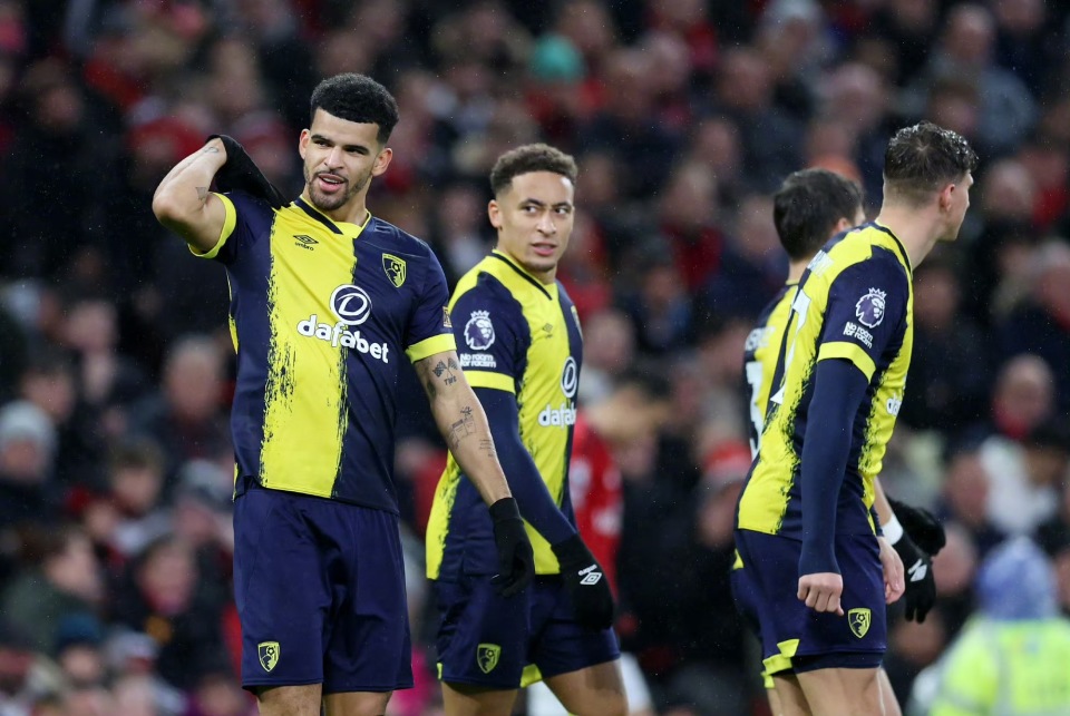 拜仁力克曼联，德布劳内扑点救主法甲